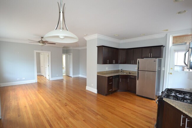 Building Photo - 4414 N Rockwell St