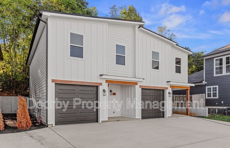 Building Photo - 432 Wayne Ave