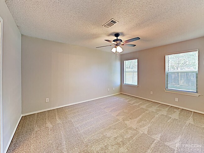 Building Photo - 6514 Spitfire Dr