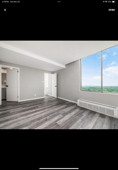 Building Photo - 1000 Urlin Ave