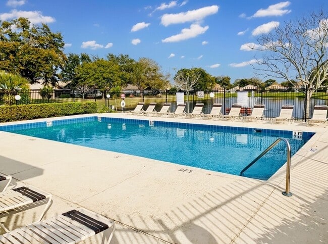 Building Photo - 4 Bedroom Upgraded Home for rent in Bermuda Bay