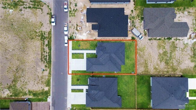 Building Photo - 26 N 49th Ln