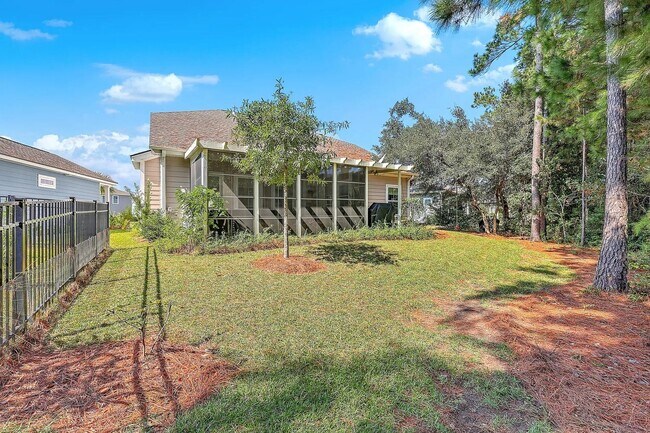 Building Photo - 4 Bedroom 3.5 Bath House in St. Johns Lake - Johns Island