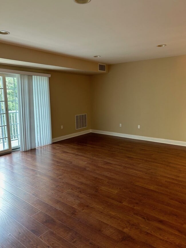 Building Photo - Gorgeous 55+ Community Steps from Saddle River Trail