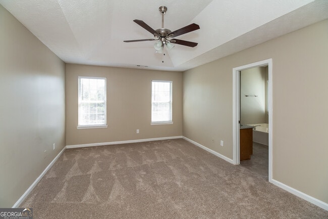 Building Photo - 5768 Pecan Grove