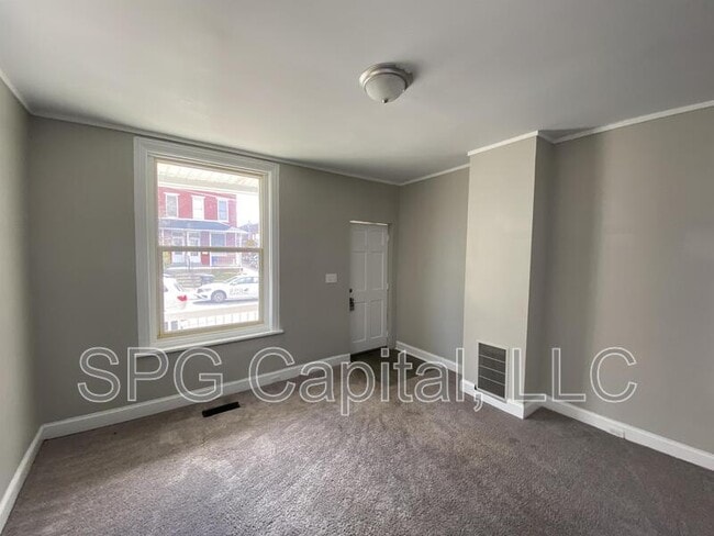 Building Photo - 502 Seneca St