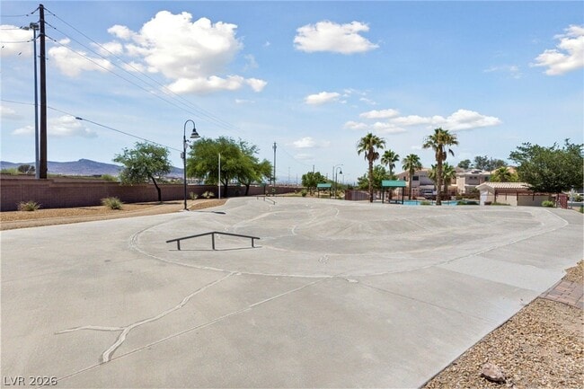 Building Photo - 2583 Land Rush Dr