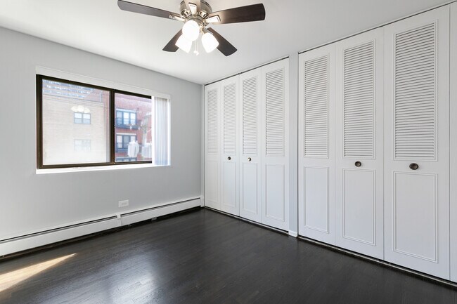 Building Photo - 6021 N Winthrop Ave