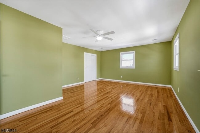 Building Photo - 686 Gates Terrace