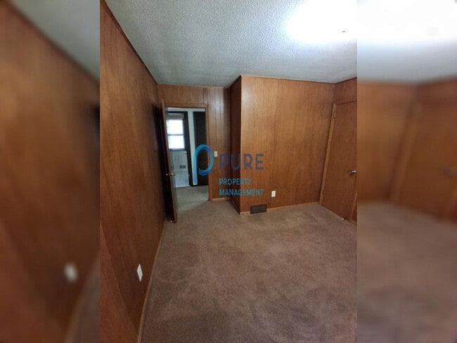 Building Photo - Beautiful Burnsville 3 Bedroom / 2 Bath Ho...