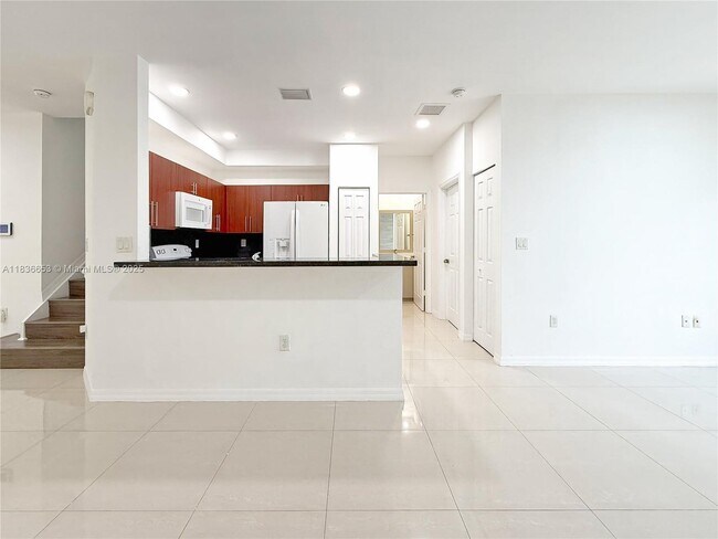 Building Photo - 16562 SW 71st Terrace