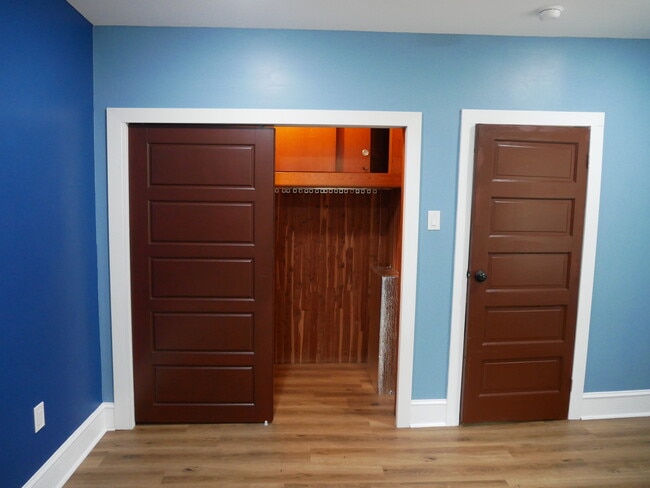 Building Photo - 208 Vineyard Rd