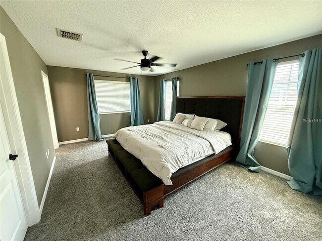 Building Photo - 2656 River Landing Dr
