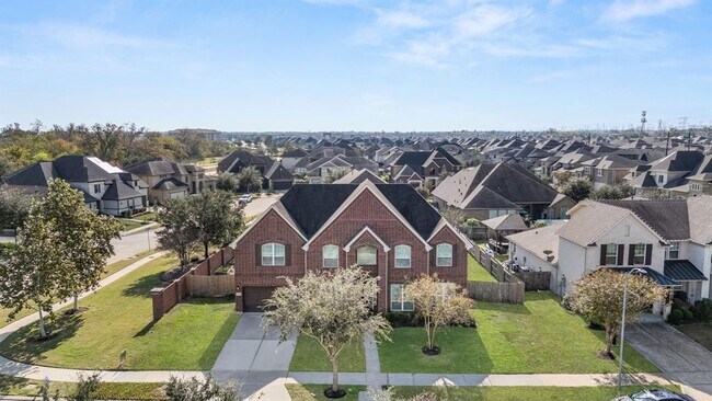 Building Photo - 4615 Hollow Chase Ln