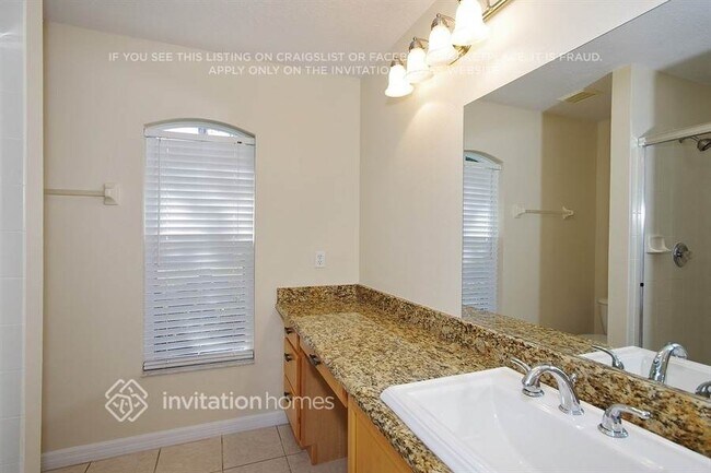 Building Photo - 1320 Fallwood Dr