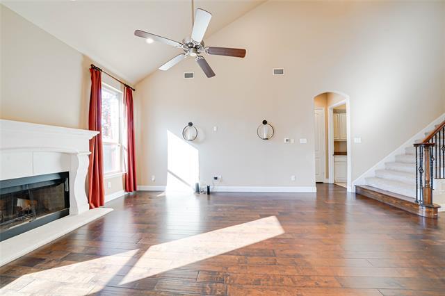 Building Photo - 6844 Westbury Dr