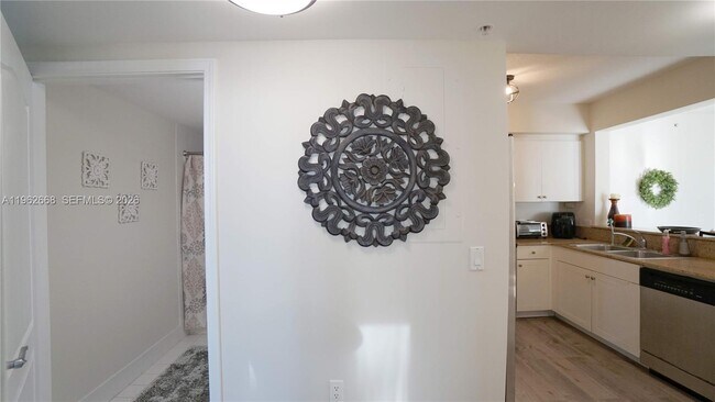 Building Photo - 117 NW 42nd Ave