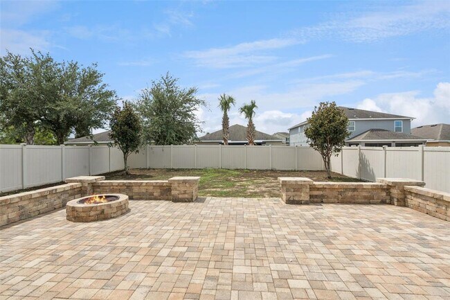 Building Photo - 2227 Napone Ln