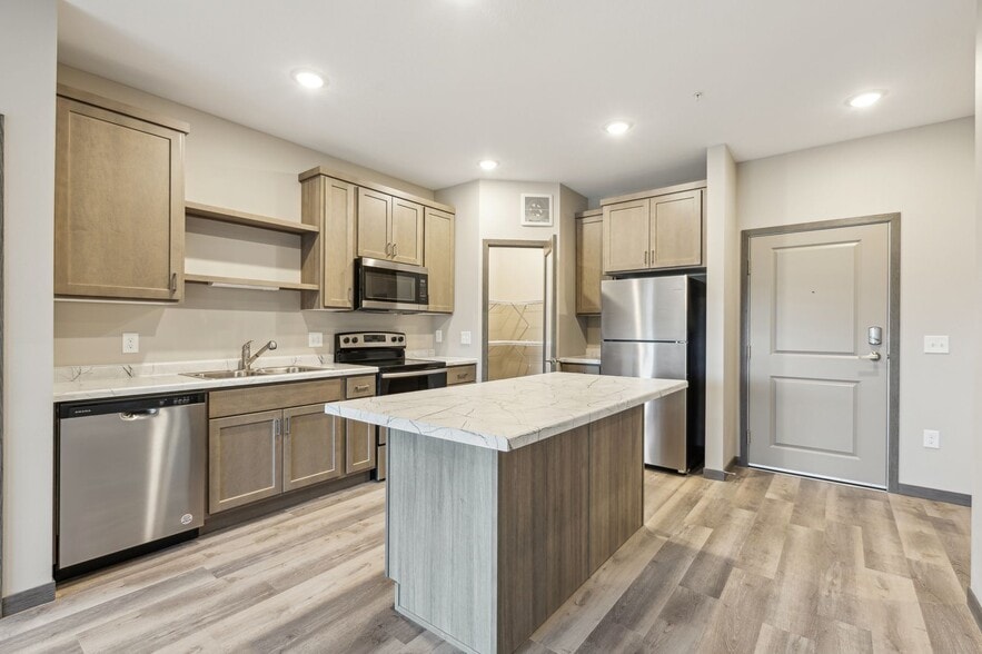 Interior Photo - Fairway Ridge Estates