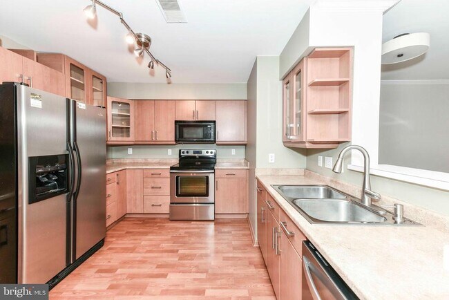 Building Photo - 7507 Ashby Ln