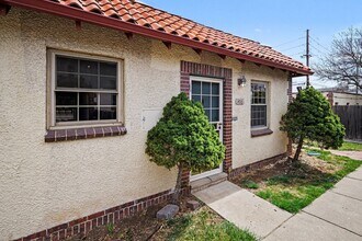 Building Photo - Stylish living in the heart of Mayfair - adorable 1 bedroom - 1 bathroom