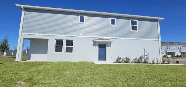 Building Photo - 548 Hart Ln