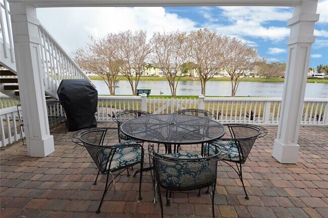 Building Photo - 213 Sea Horse Dr SE