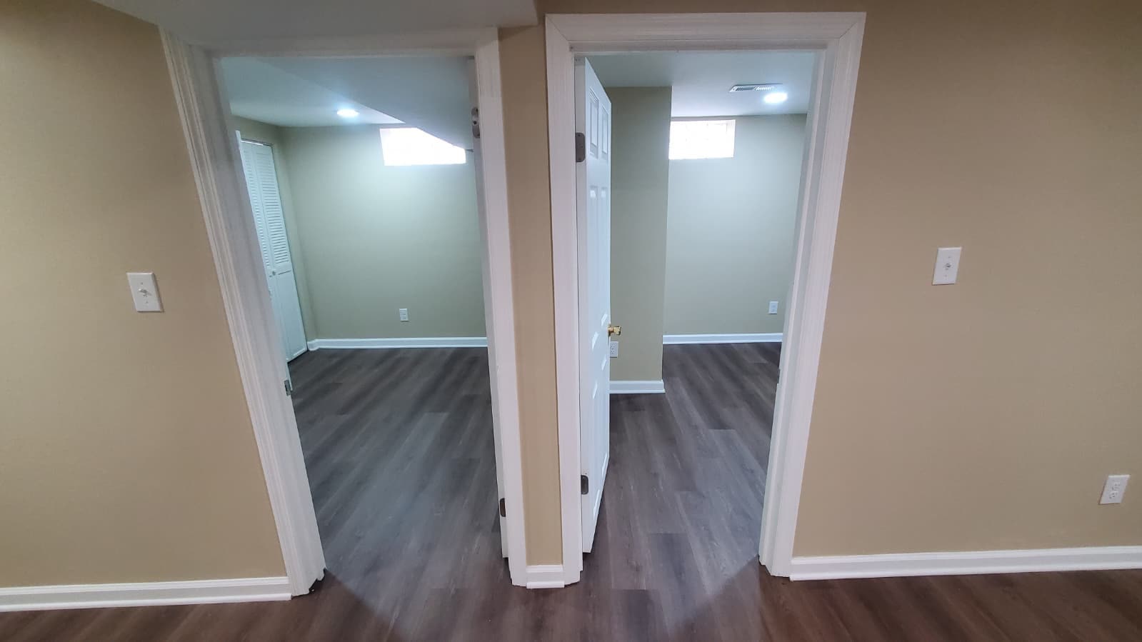 Building Photo - 1364 Karahill Dr