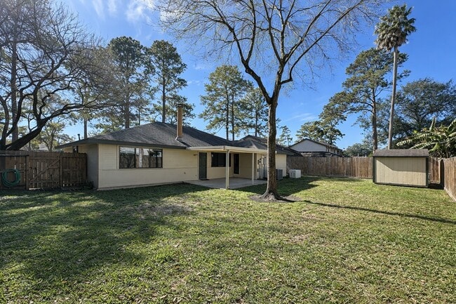 Building Photo - 13402 Nevermore Dr