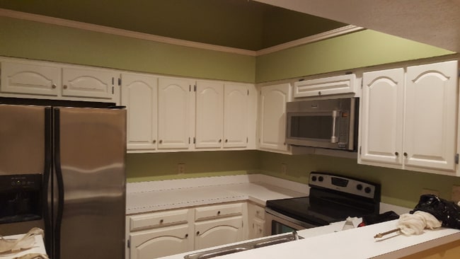 Building Photo - 9716 Summerwood Cir