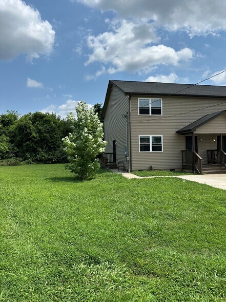 Building Photo - 105 Chesapeake Ct