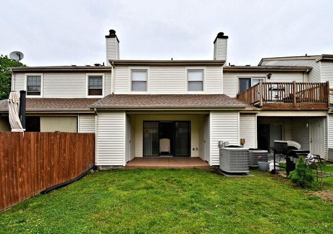 Building Photo - 3BR Townhome (Tapestry) with COUNCIL ROCK ...