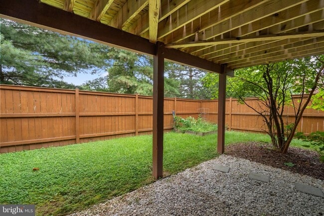 Building Photo - 43982 Choptank Terrace