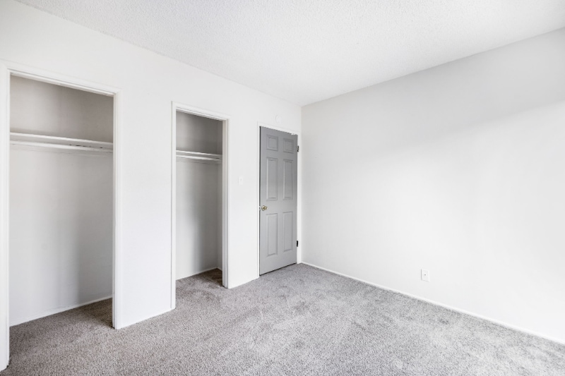 Building Photo - 34976 Ave A