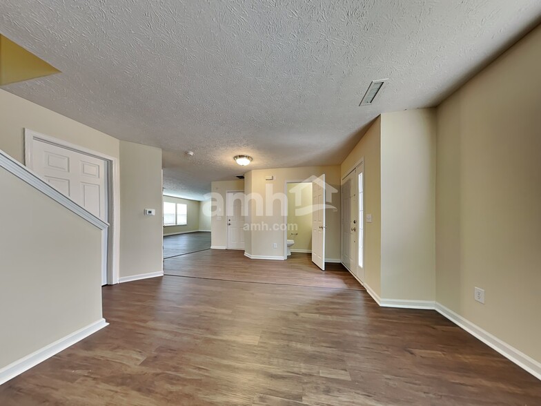 Building Photo - 5813 Columbia Cir