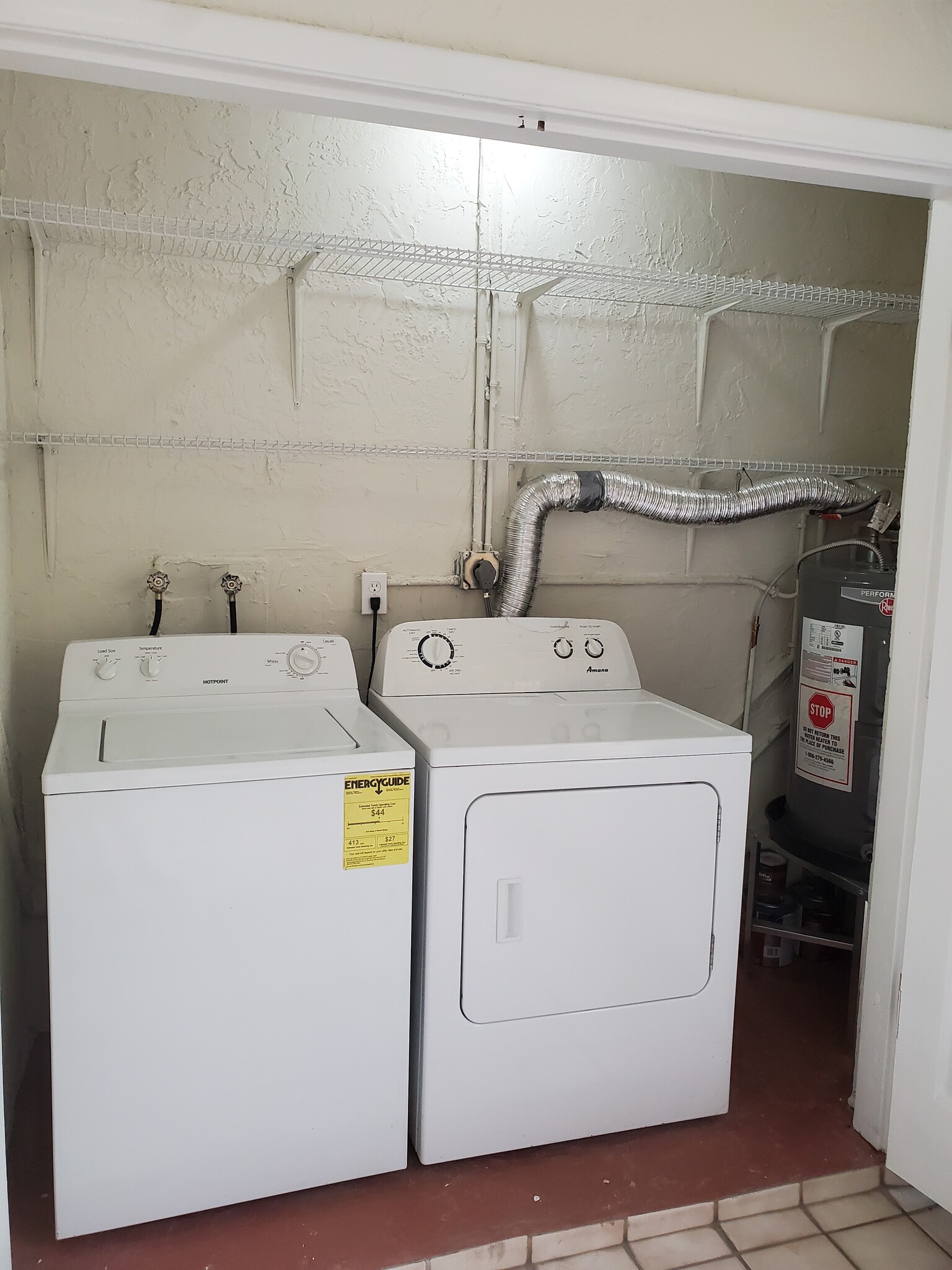 Building Photo - 10885 NW 7th St