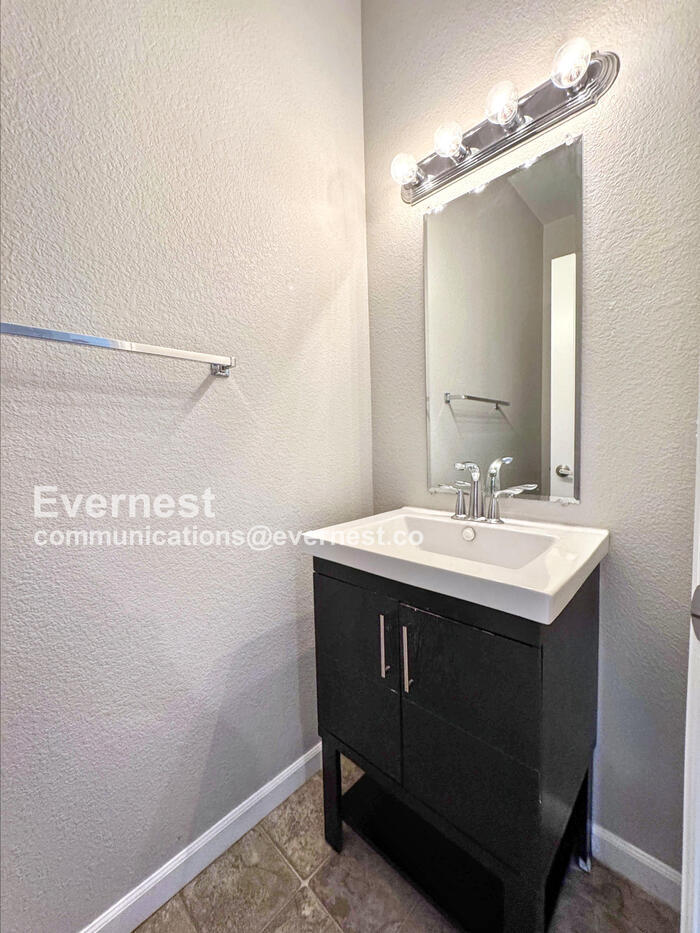 Building Photo - 7700 E Academy Blvd