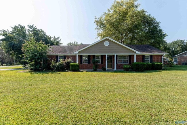 Building Photo - 896 Toney Rd