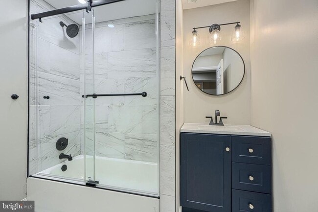 Building Photo - 601 Long Wall Dr