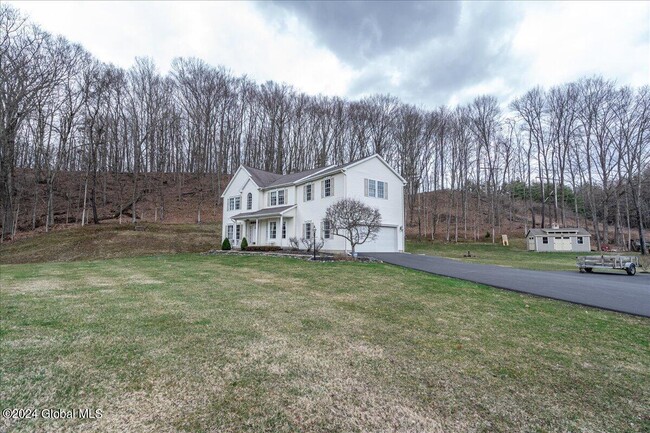 Building Photo - 40 Vischer Ferry Rd