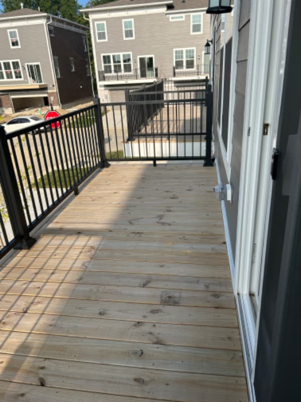 Building Photo - 9331 Somerford Dr