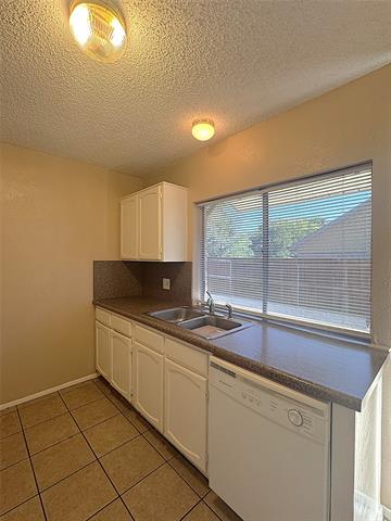 Building Photo - 1722 Highgate Dr