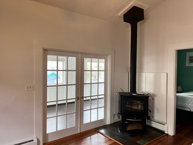 Building Photo - 29R Cutler 1