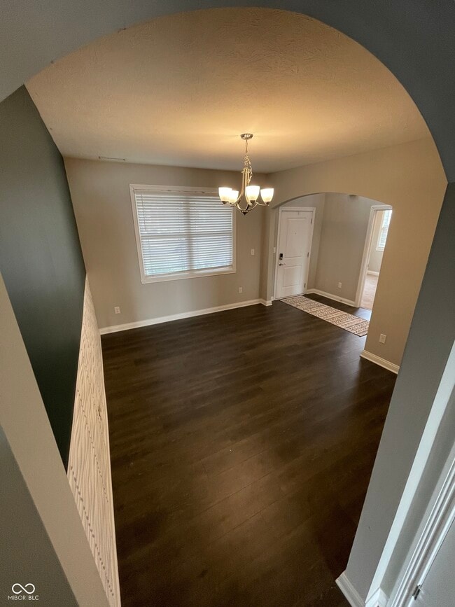 Building Photo - 7352 Doyal Dr