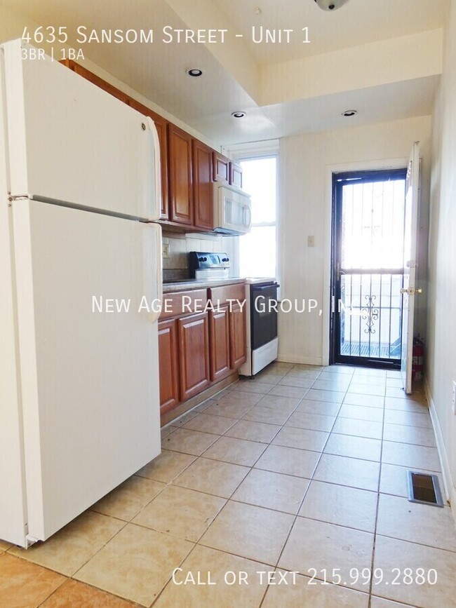 Building Photo - 4635 Sansom St