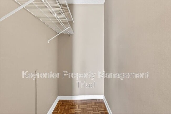 Building Photo - 1101 N Elm St