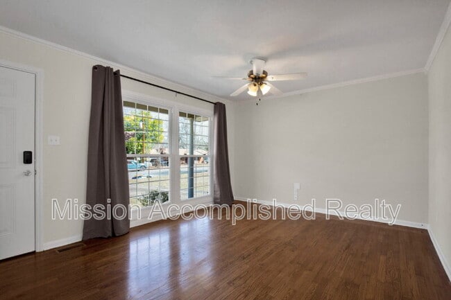 Building Photo - 7262 Ryan St