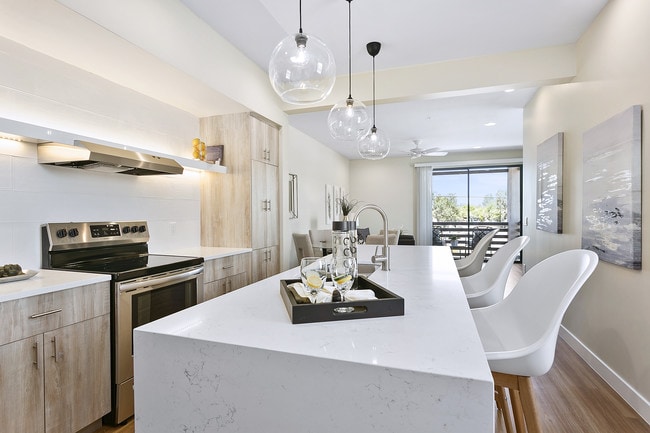 Building Photo - The Hardy Tempe Townhome Living