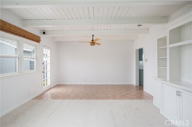Building Photo - 2662 Riverside Dr