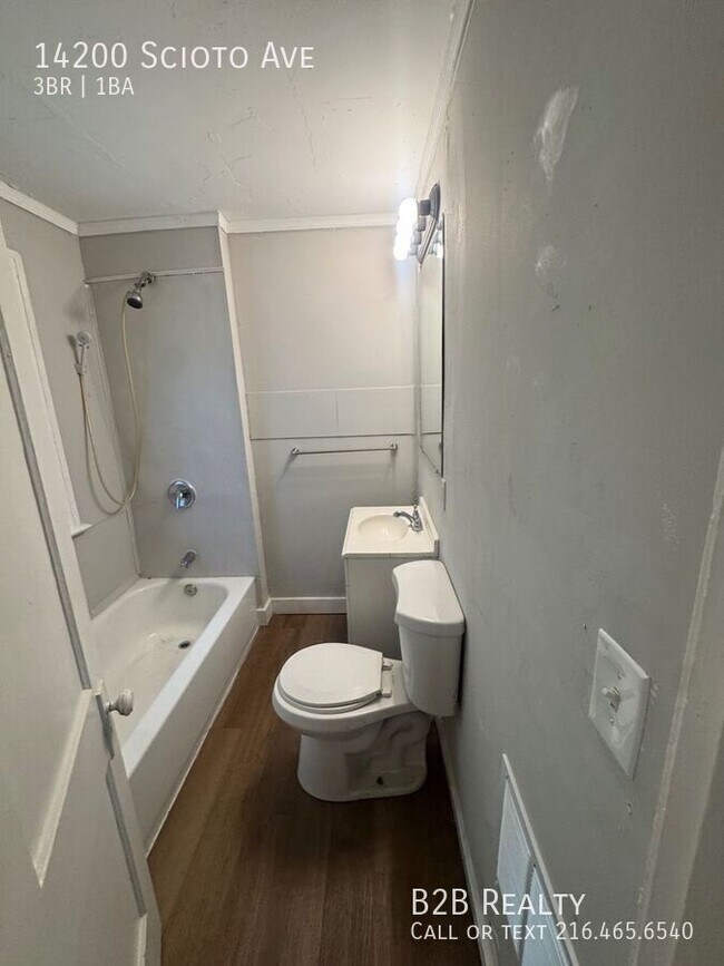 Building Photo - 14200 Scioto Ave